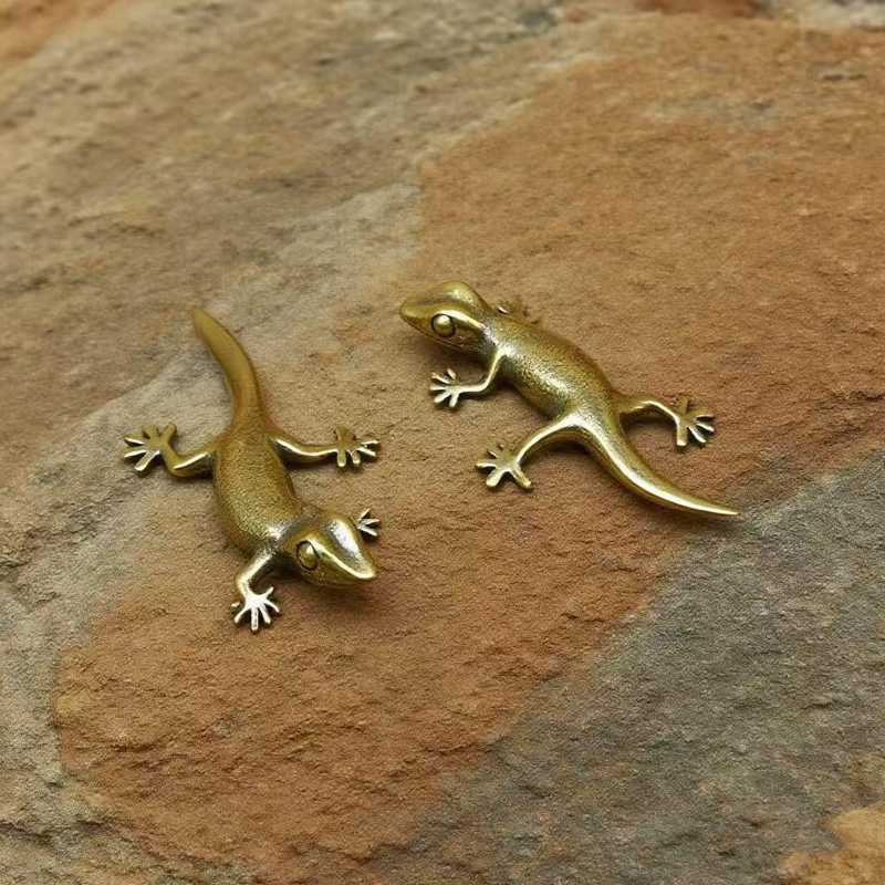 Handmade Bronze Retro Gecko Li - Office Hi Tech recension och pris